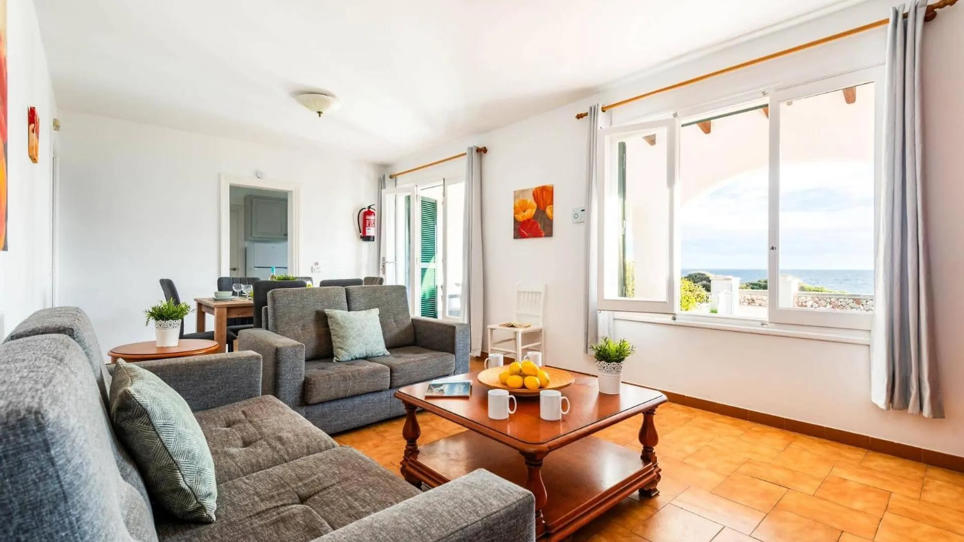 Villa Petunia by Villa Plus Cala en Bosch